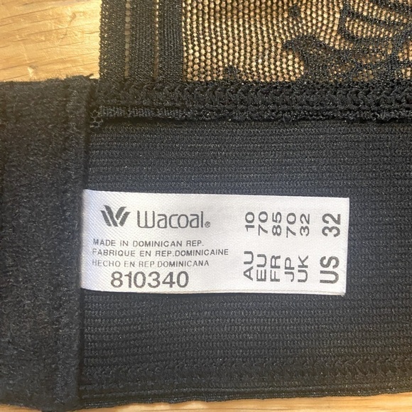Wacoal Net Effect Lace Bralette size 32 (small) - Picture 12 of 12